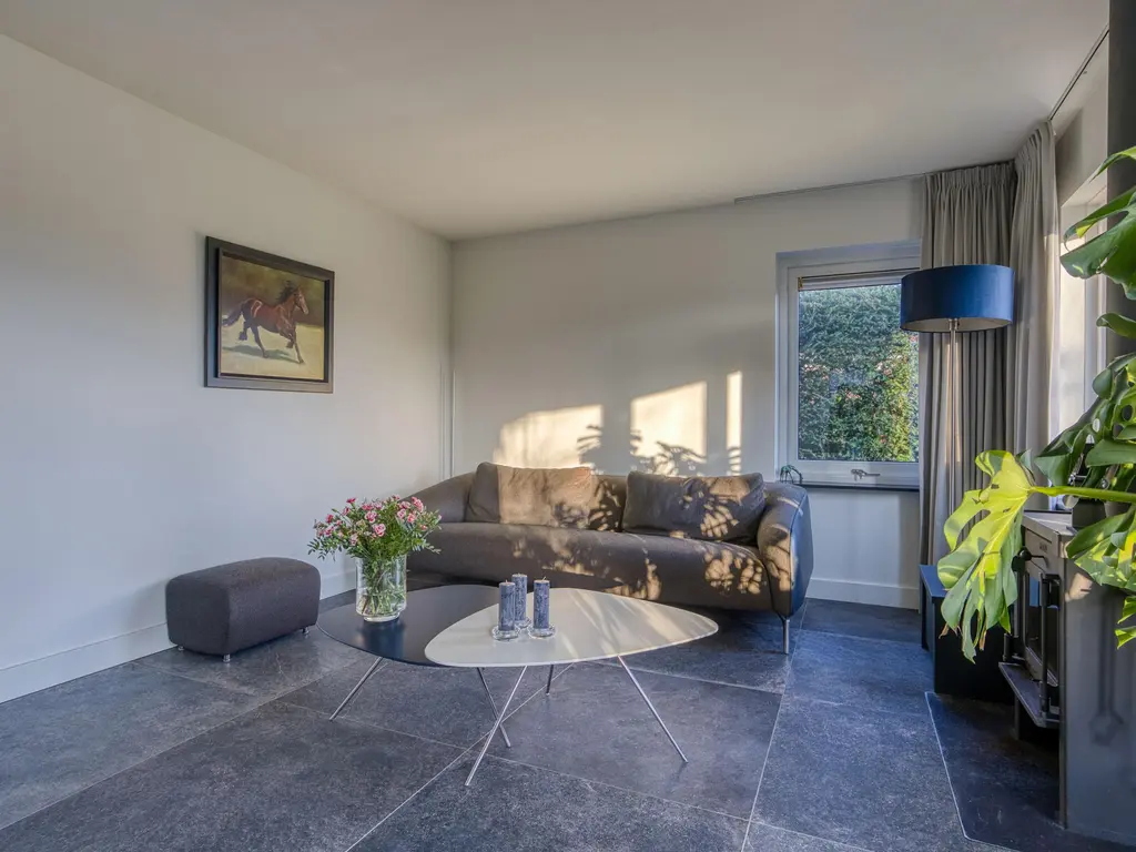 Koewijzend 43A, ZWAAG