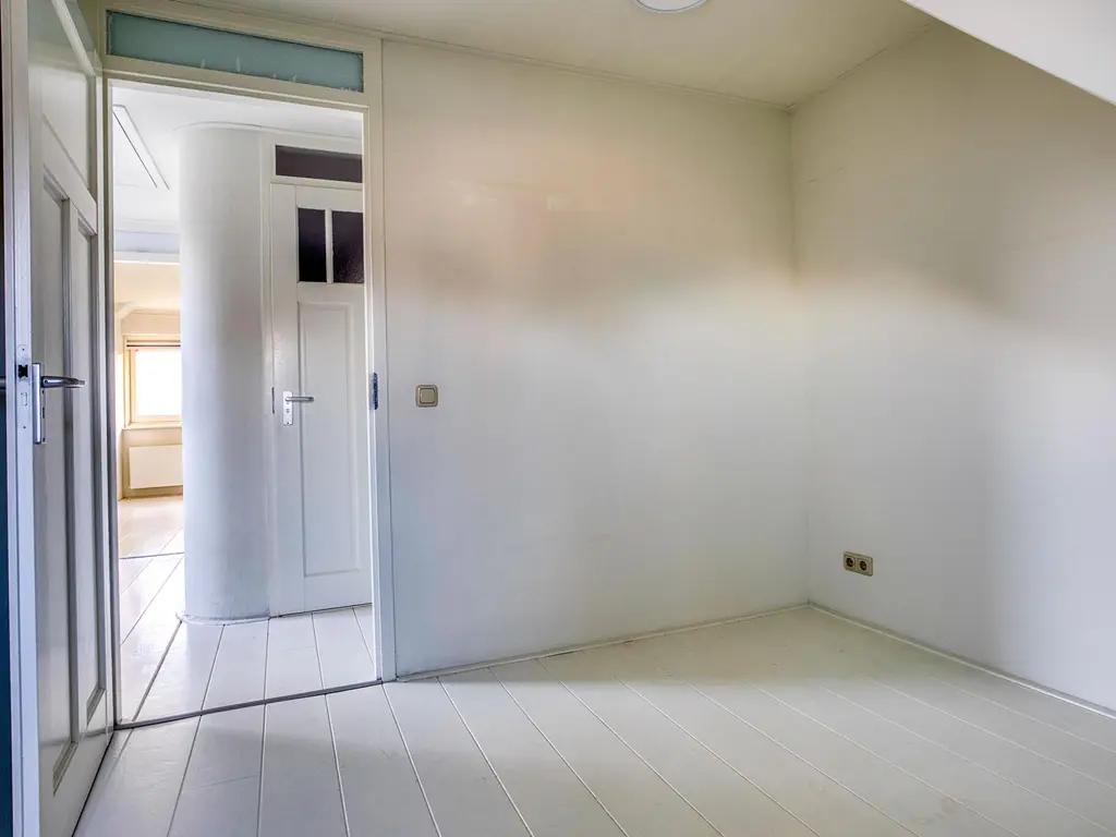 Koewijzend 43A, ZWAAG