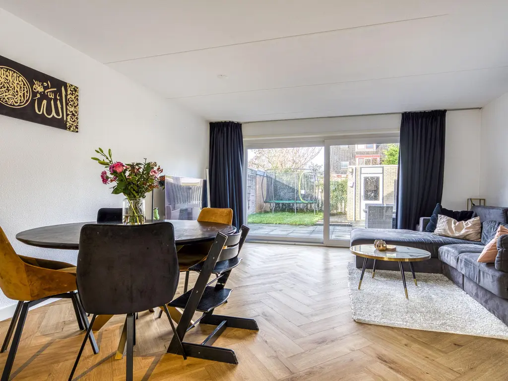 Cees Buddingh'hof 117, HOORN