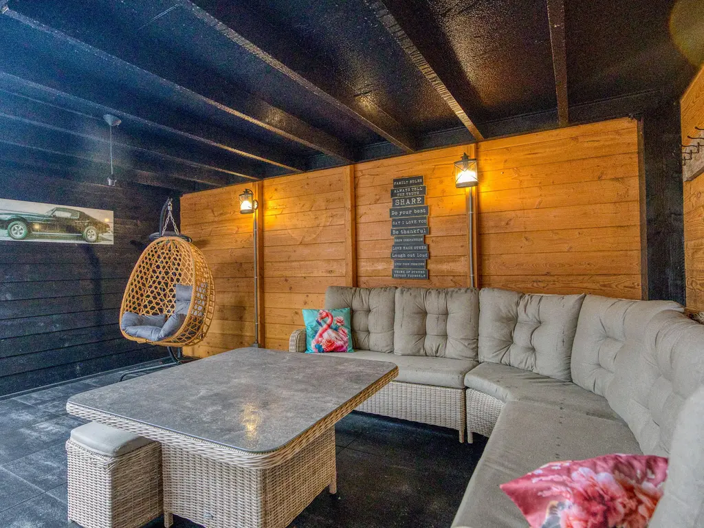 Optimist 10, MEDEMBLIK