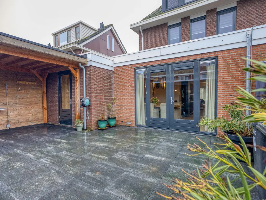 Optimist 10, MEDEMBLIK