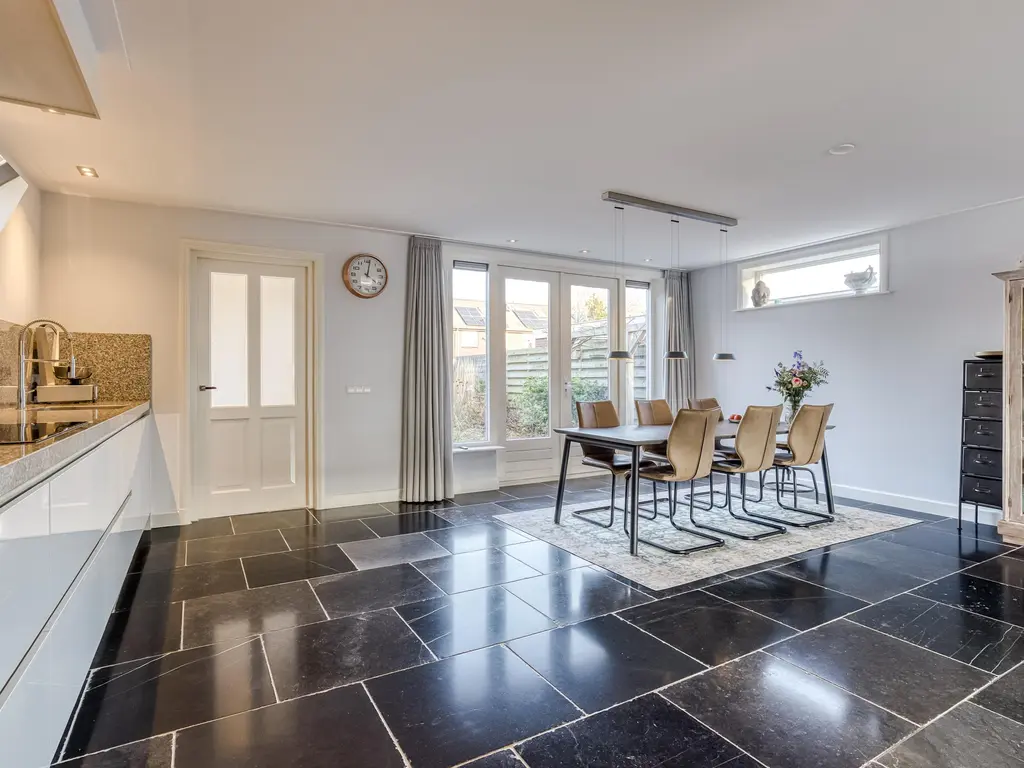 Julianastraat 29, HOOGKARSPEL