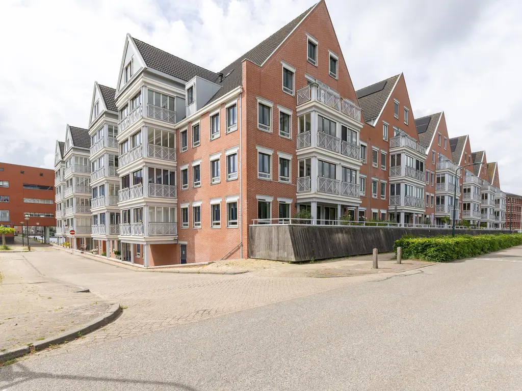 Zuiderplantsoen 35, HOORN