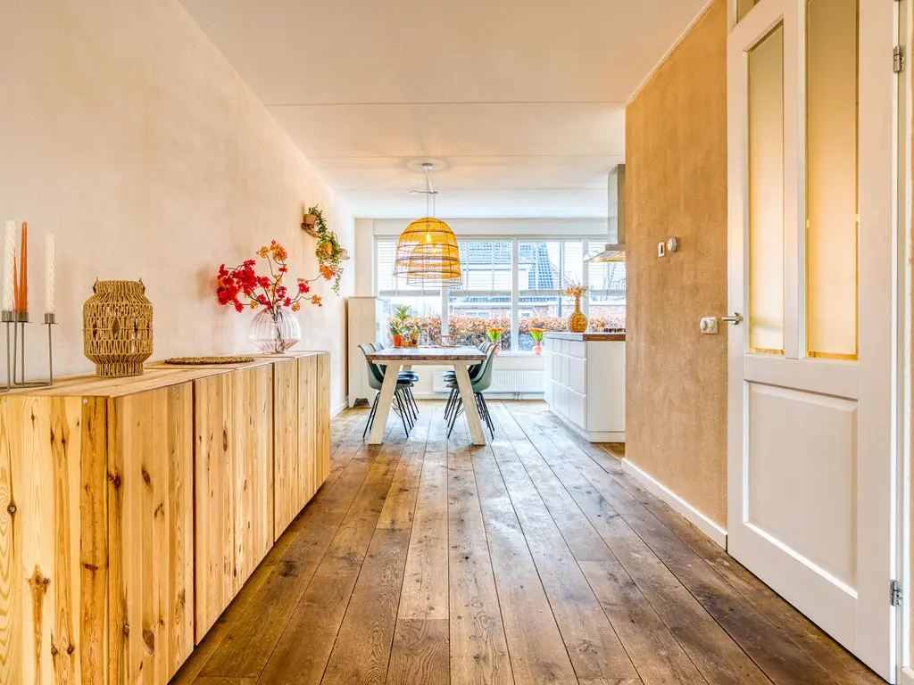 Jan Doustraat 34, ZWAAG