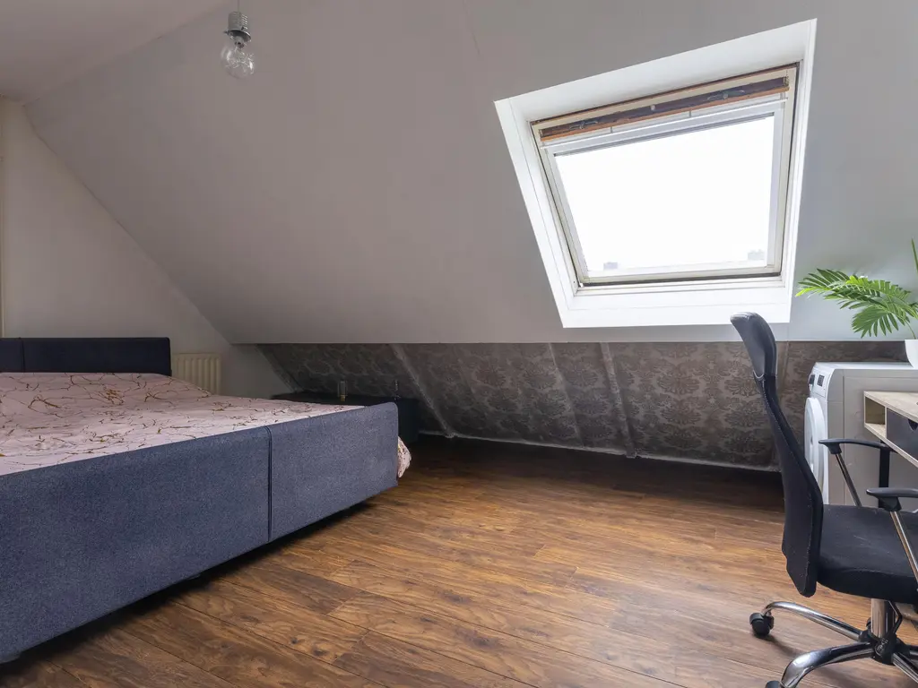 Boterbloem 111, ZWAAG