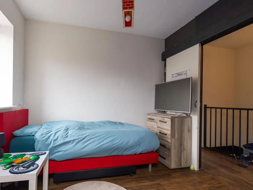 Boterbloem 111, ZWAAG