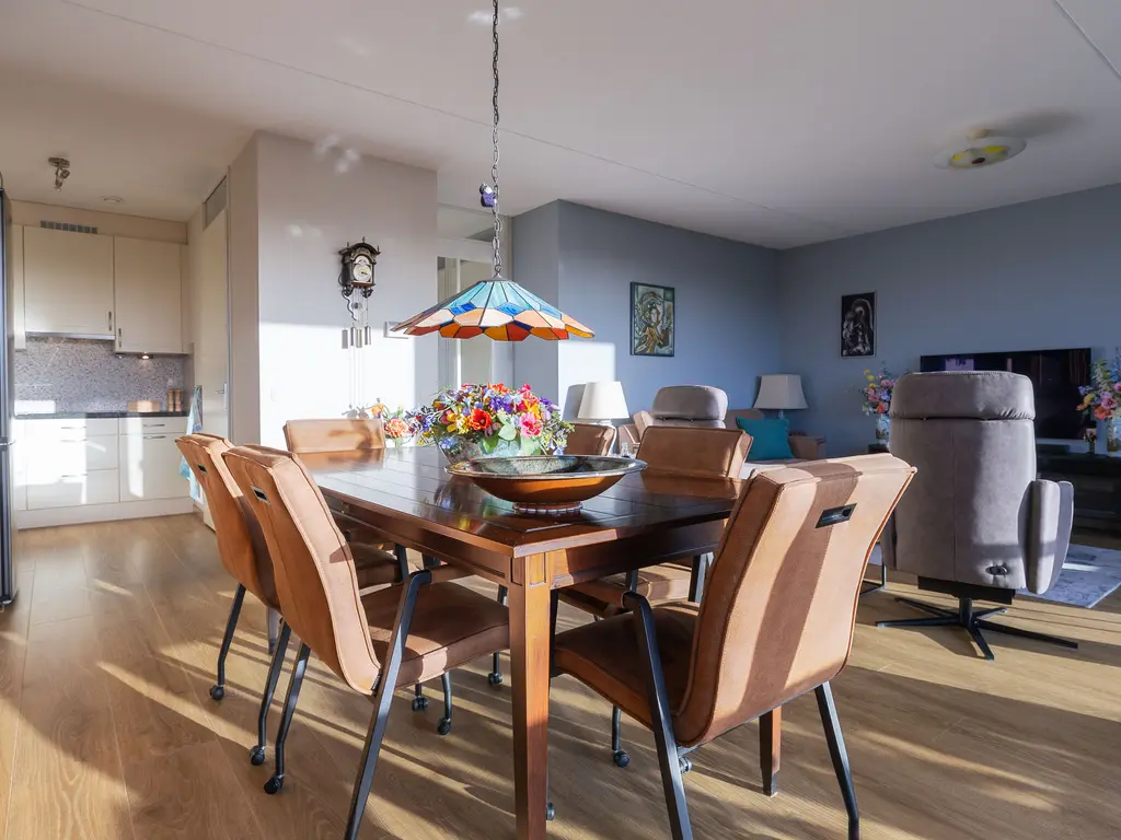 IJsvogel 23, BLOKKER