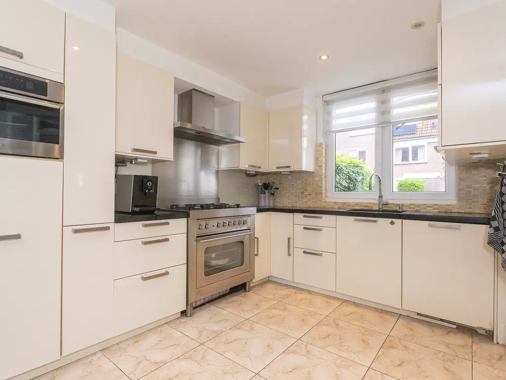 Mijndenhof 105, AMSTERDAM