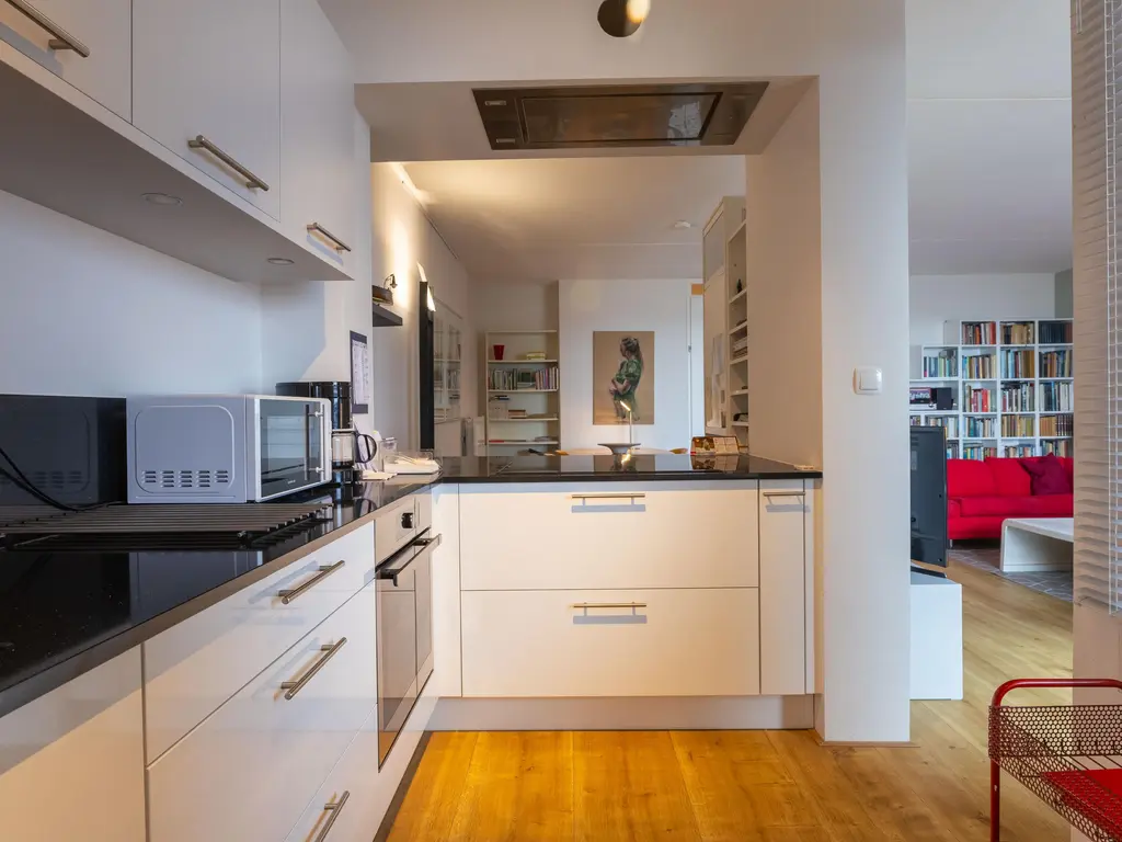 Stationsstraat 150, WORMERVEER