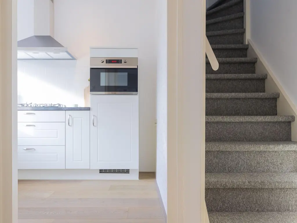 Pieter Wariuslaan 68, MIDWOUD