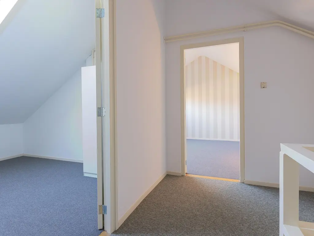 Pieter Wariuslaan 68, MIDWOUD