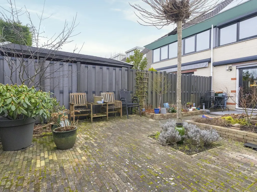 Bertus Aafjeshof 9, HOORN