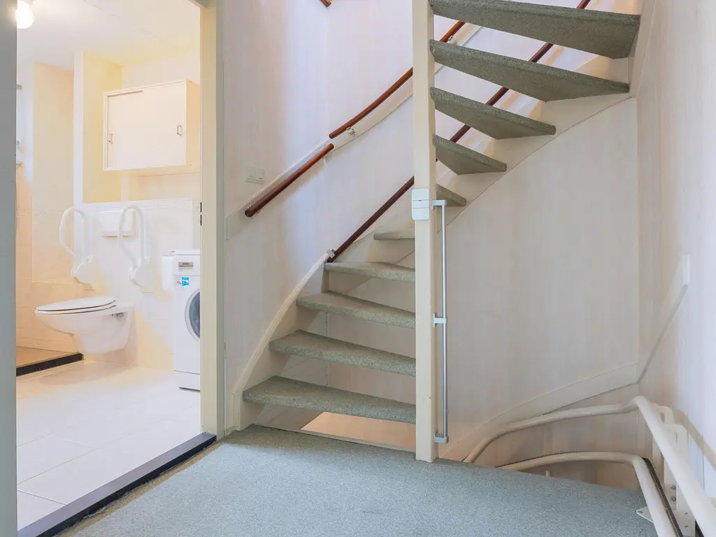 Bessegaard 15, ZWAAG