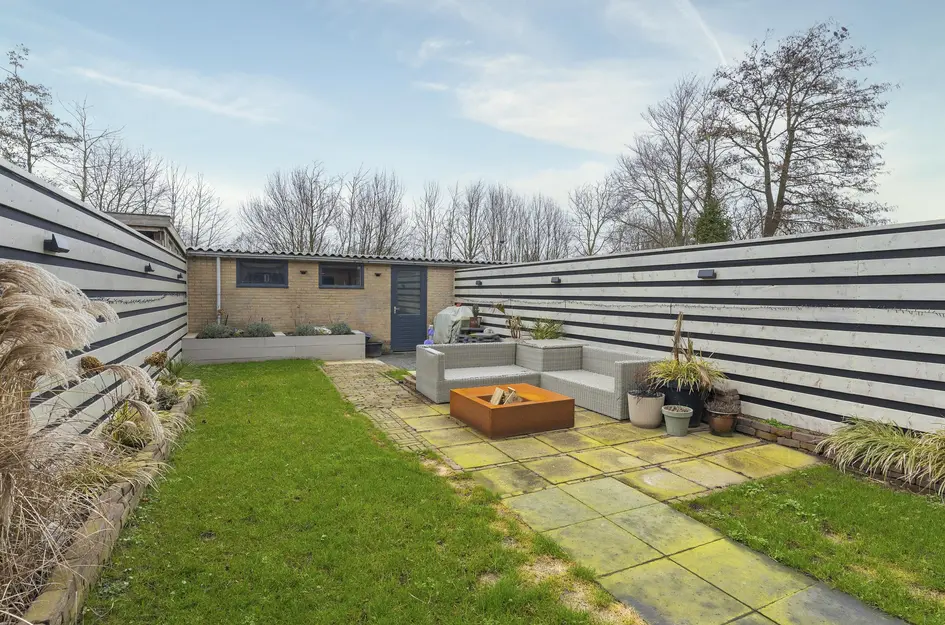 Burgemeester Elmersstraat 36