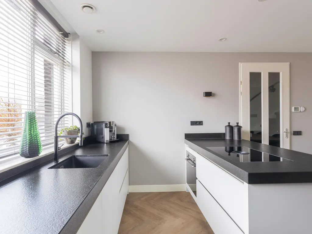 Bovenweid 14, BLOKKER