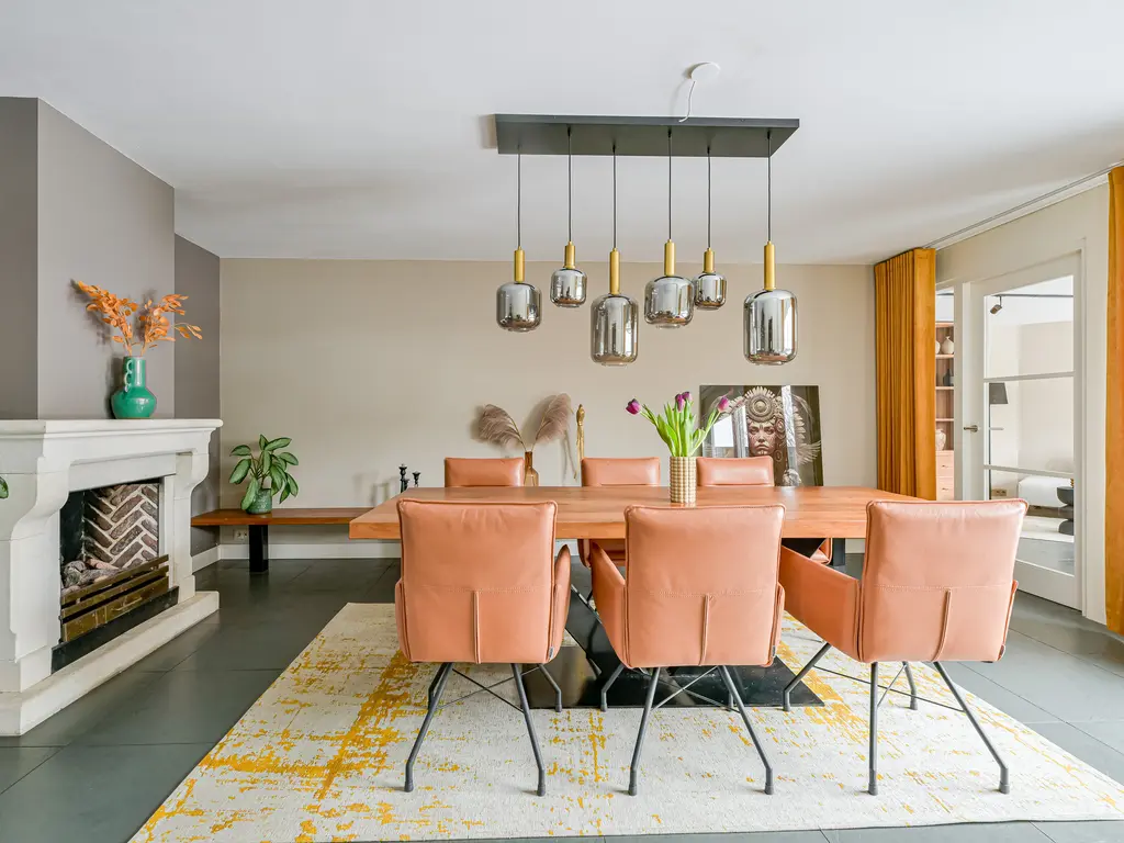 Zwarte Dolfijn 27, HEERHUGOWAARD