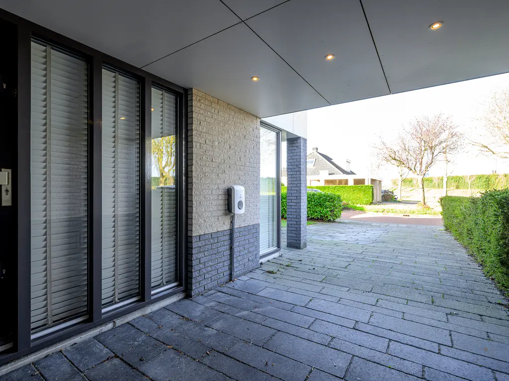 Zwarte Dolfijn 27, HEERHUGOWAARD