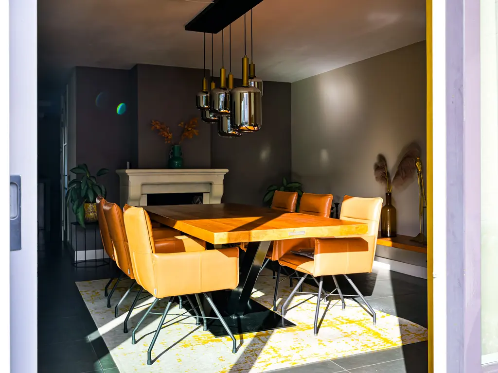 Zwarte Dolfijn 27, HEERHUGOWAARD