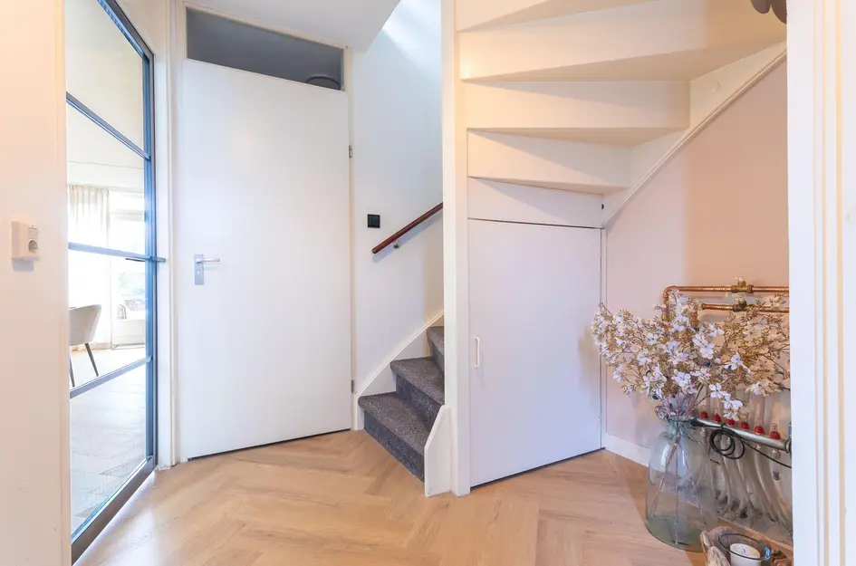 John Raedeckerhof 175