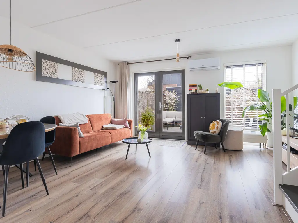 Breitnerhof 40, HOORN