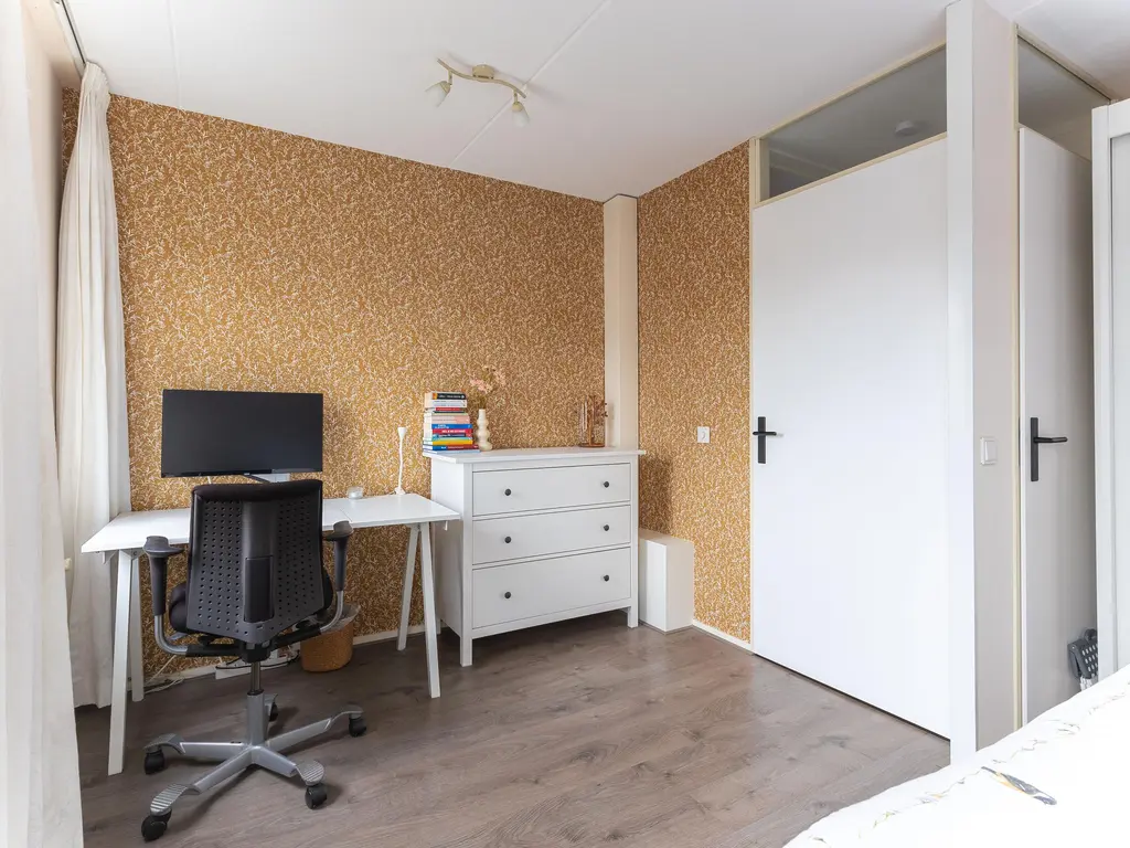 Breitnerhof 40, HOORN