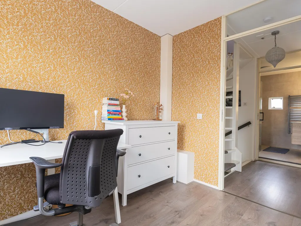 Breitnerhof 40, HOORN