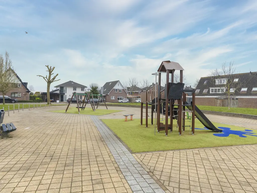 Breitnerhof 40, HOORN