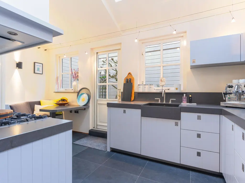 Grote Oost 64, HOORN