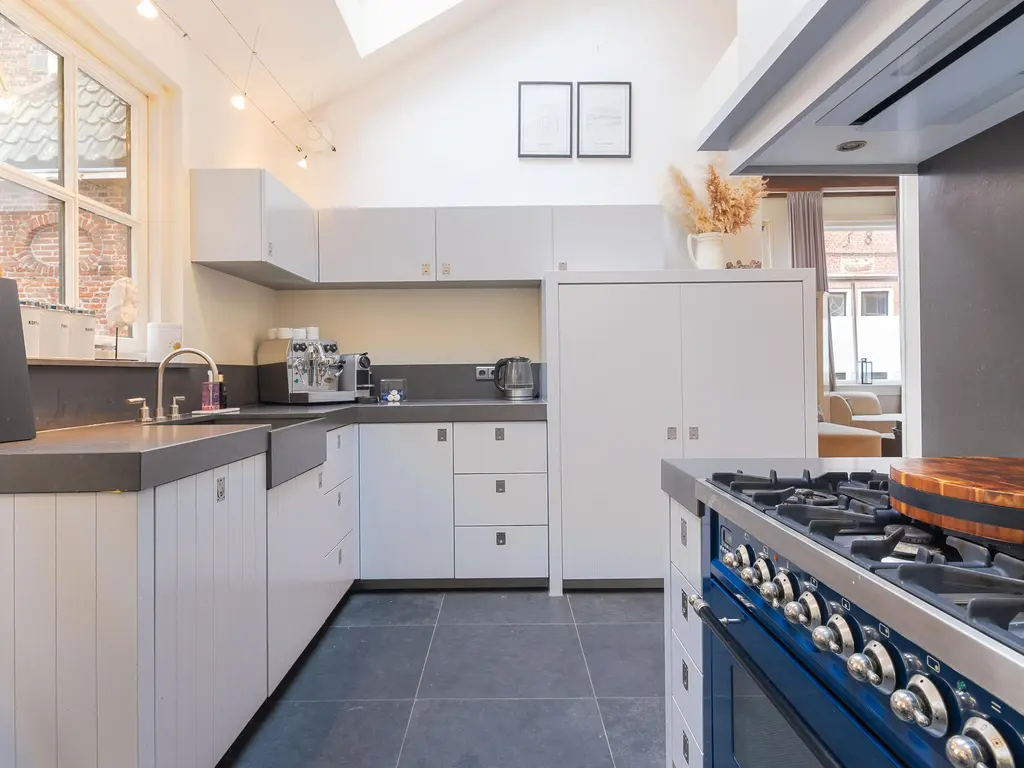 Grote Oost 64, HOORN