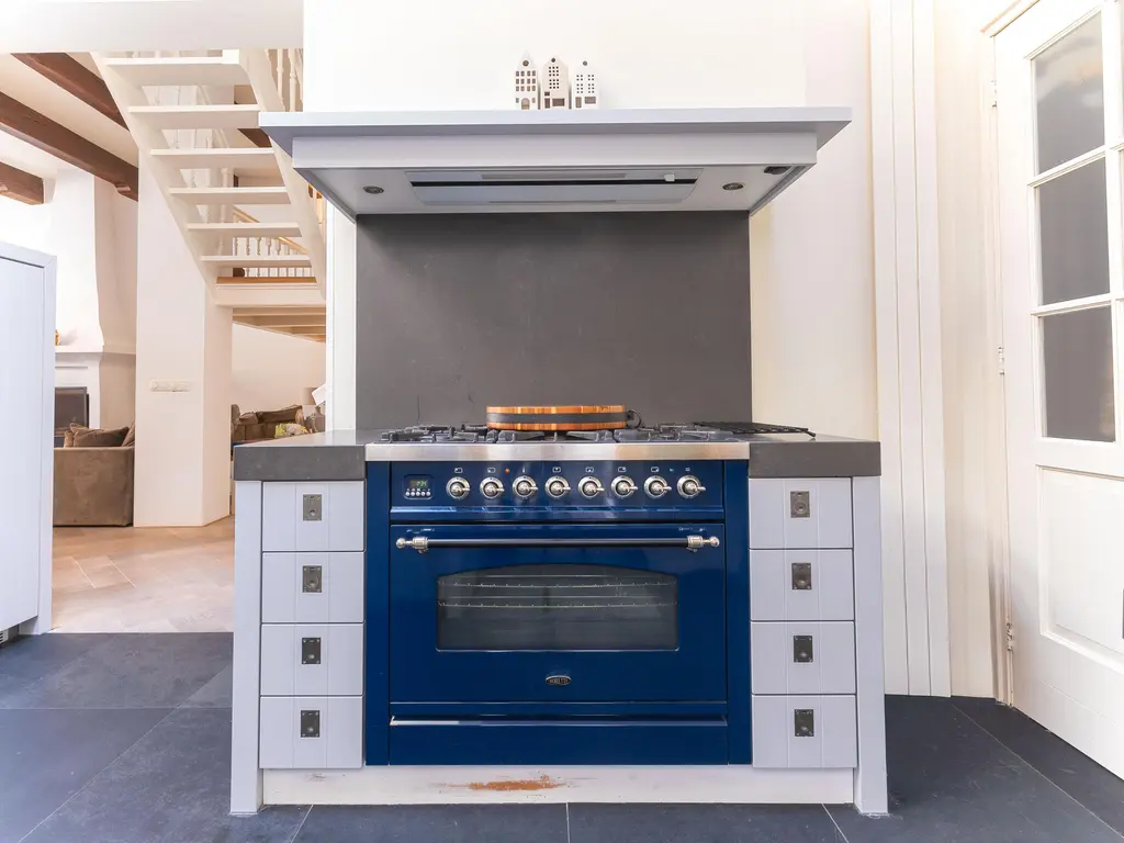 Grote Oost 64, HOORN