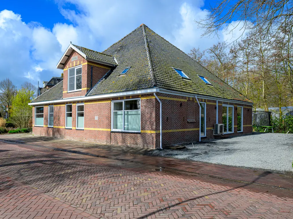 Midwouder Dorpsstraat 10, MIDWOUD