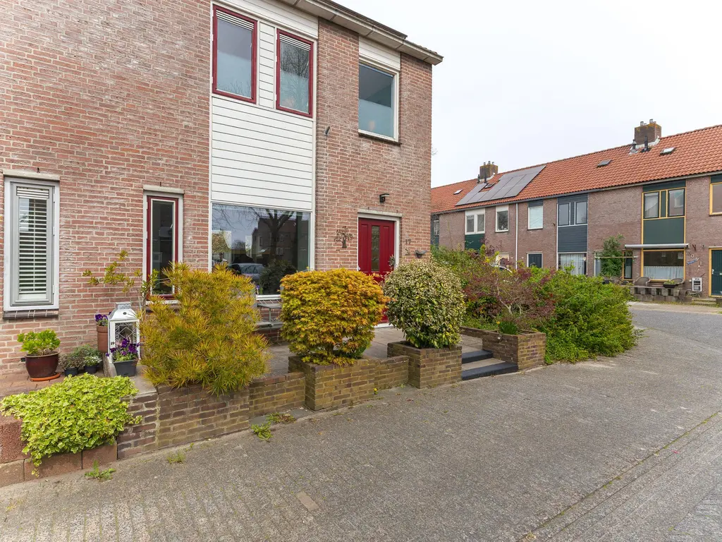 Butterwoud 17, ZWAAG