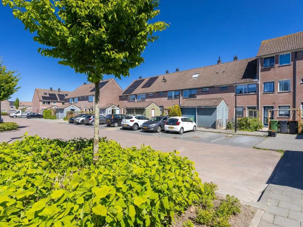 Drecht 27, HEERHUGOWAARD