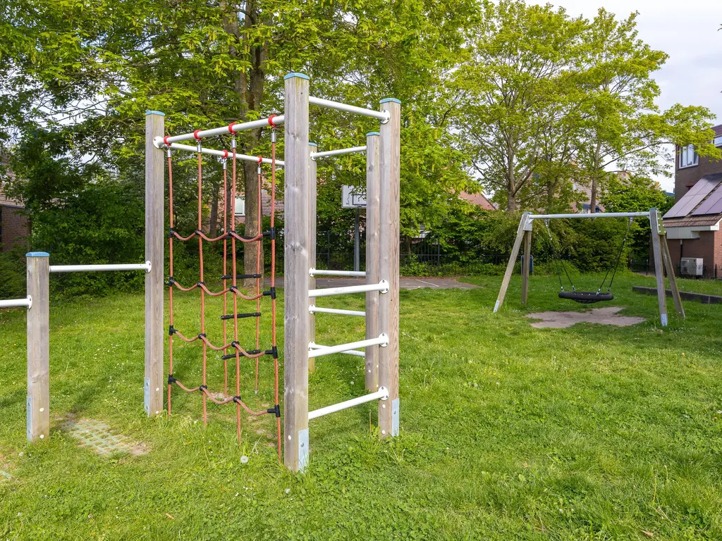 Langetuin 98, ZWAAG