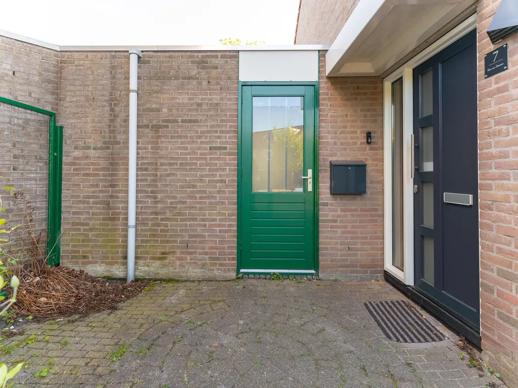 Kinderbalk 7, HOORN