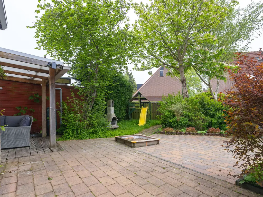 Kinderbalk 7, HOORN