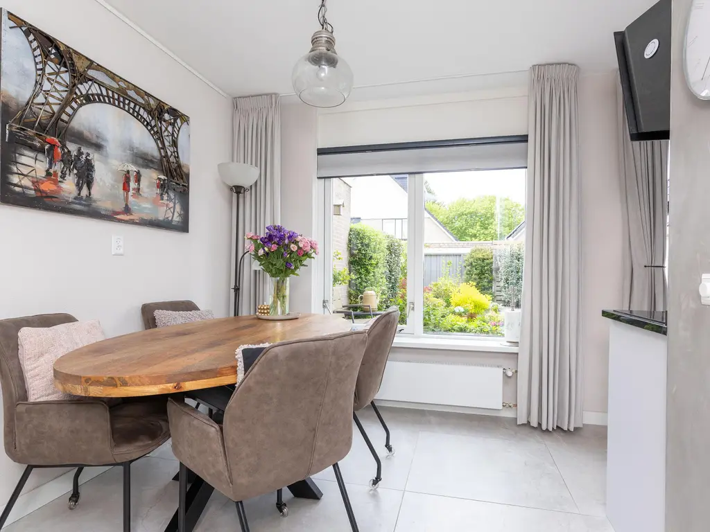 Florijn 131, HOORN
