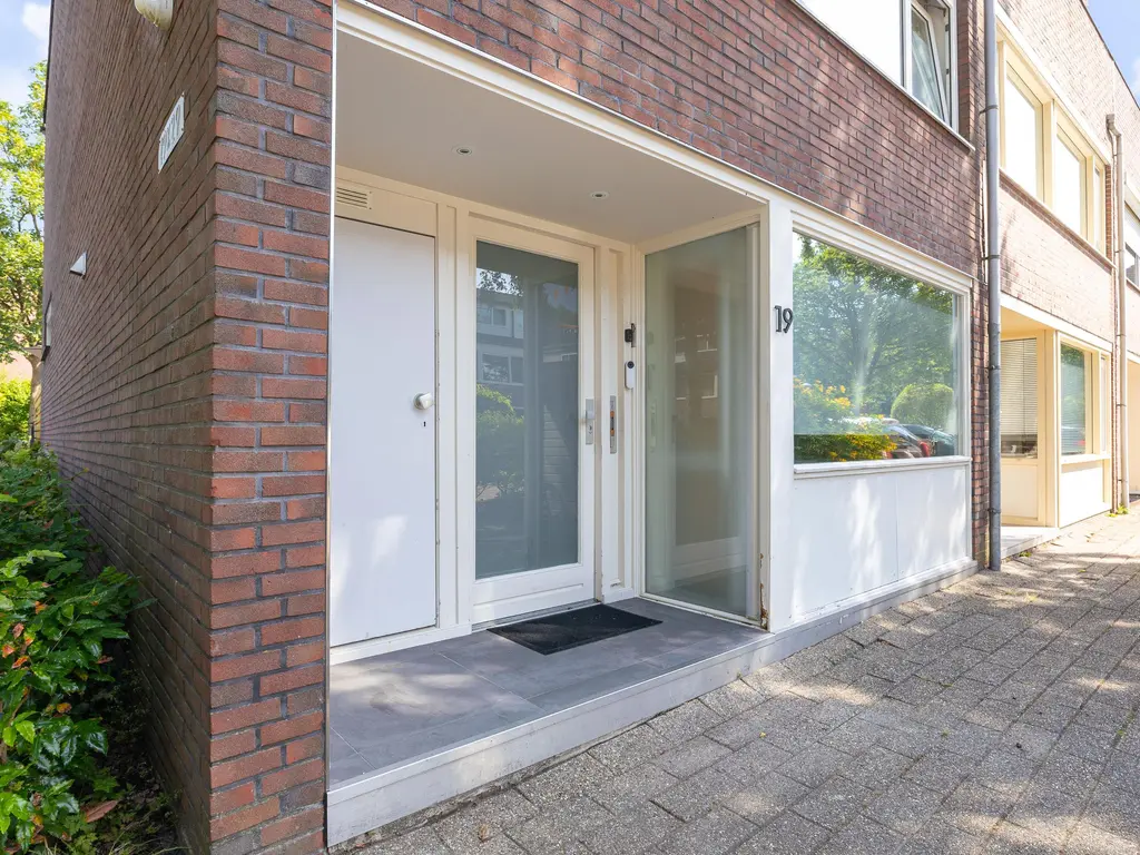 Schepenen 19, HOORN