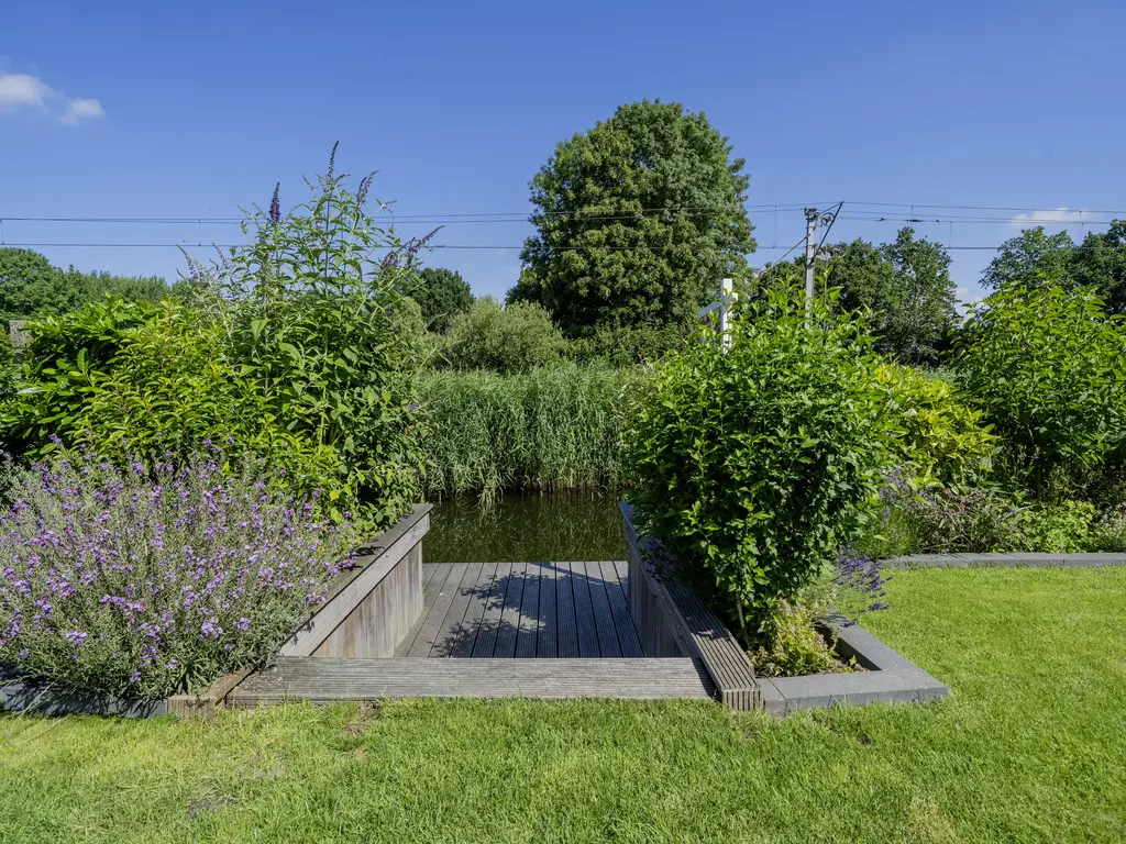 van Santenlaan 20, HEERHUGOWAARD