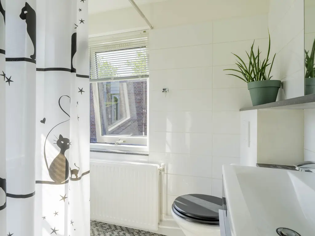 van Santenlaan 20, HEERHUGOWAARD