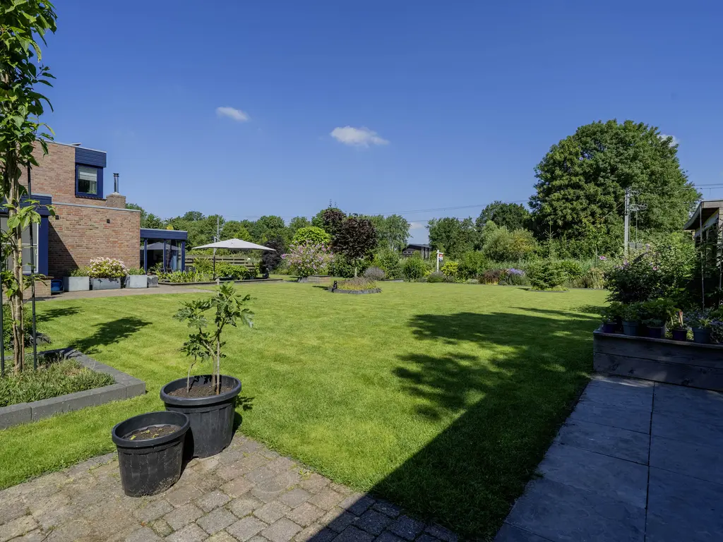 van Santenlaan 20, HEERHUGOWAARD