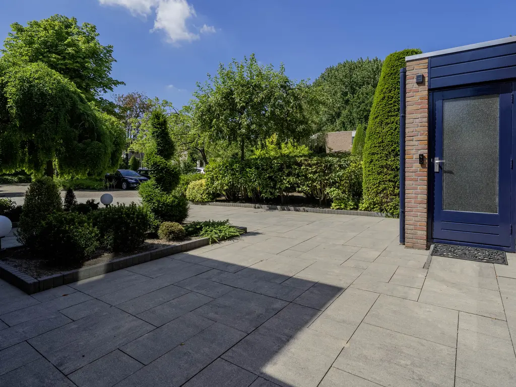 van Santenlaan 20, HEERHUGOWAARD