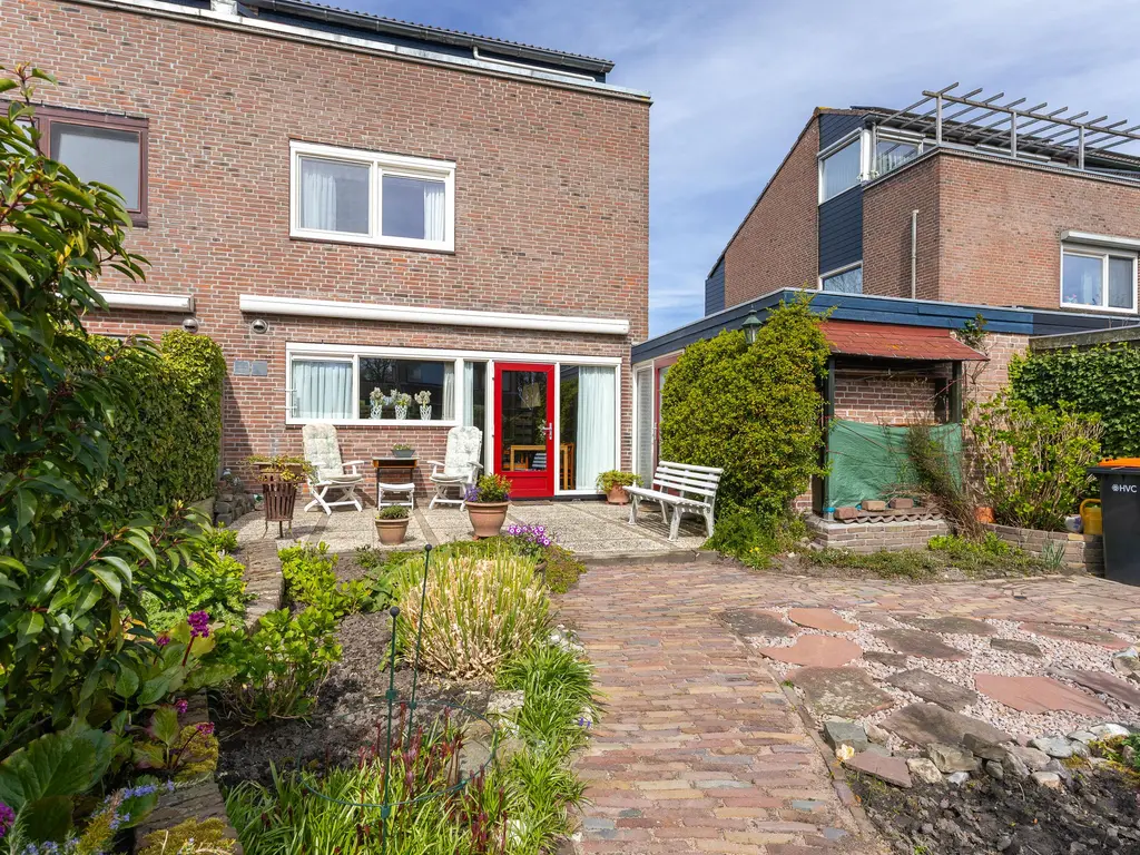 Koperslager 56, HOORN