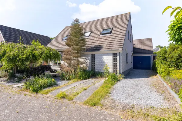 Koperwiek 4