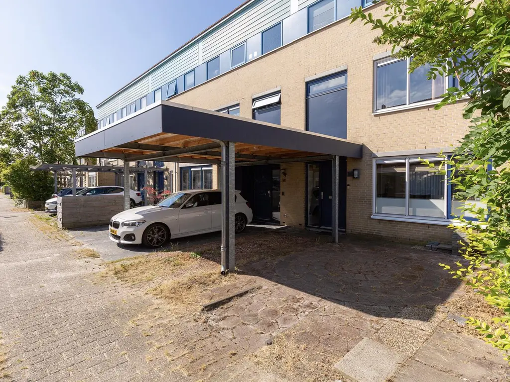 Gerard den Brabanderhof 35, Hoorn