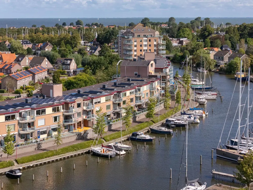 Waterborg 239, MEDEMBLIK