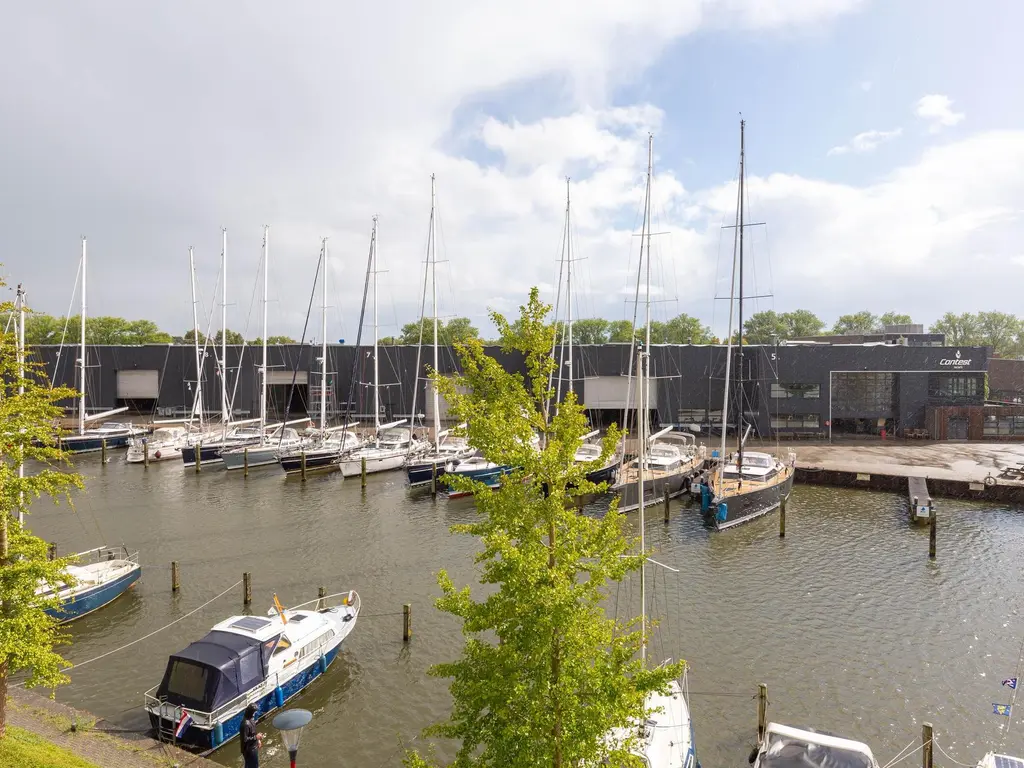 Waterborg 239, MEDEMBLIK