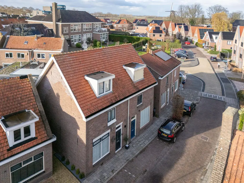 Burgemeester Schoutsenstraat 17, MEDEMBLIK