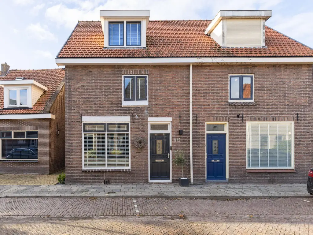 Burgemeester Schoutsenstraat 17, MEDEMBLIK