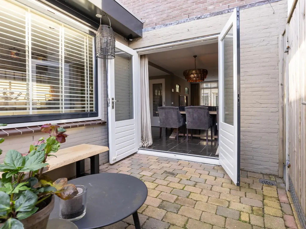 Burgemeester Schoutsenstraat 17, MEDEMBLIK